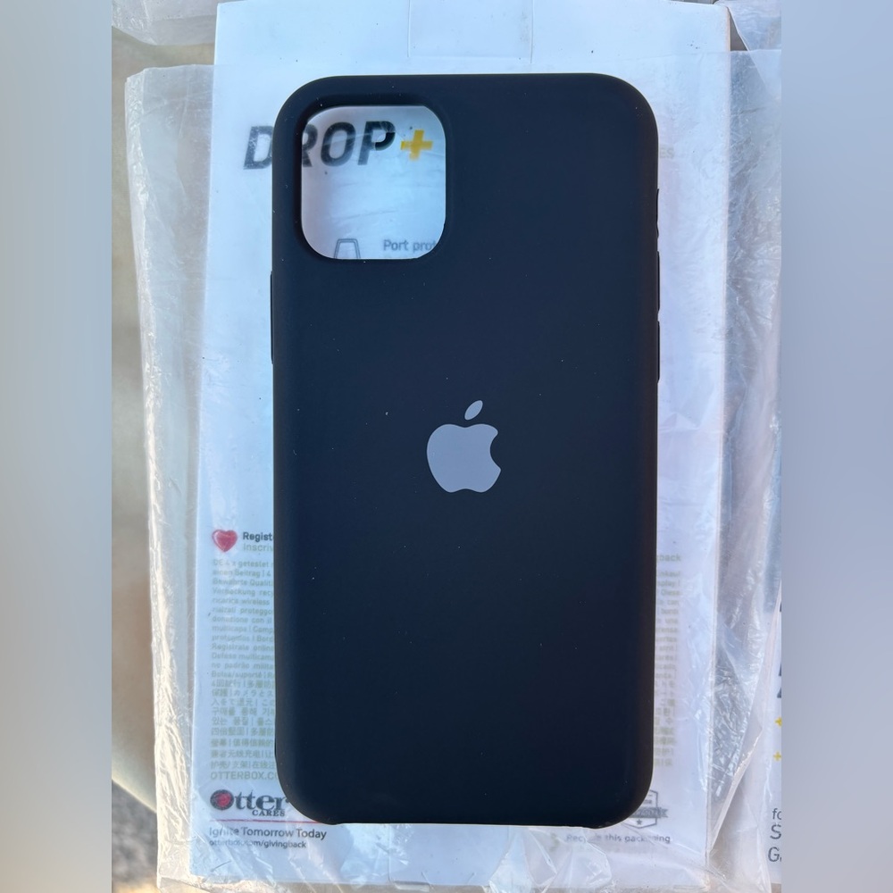 13 pro Black Silicone Case for iPhone
